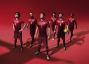 开云足球直播-赛道与绿茵的交响，当F1争冠之夜遇见梅西的制胜魔法