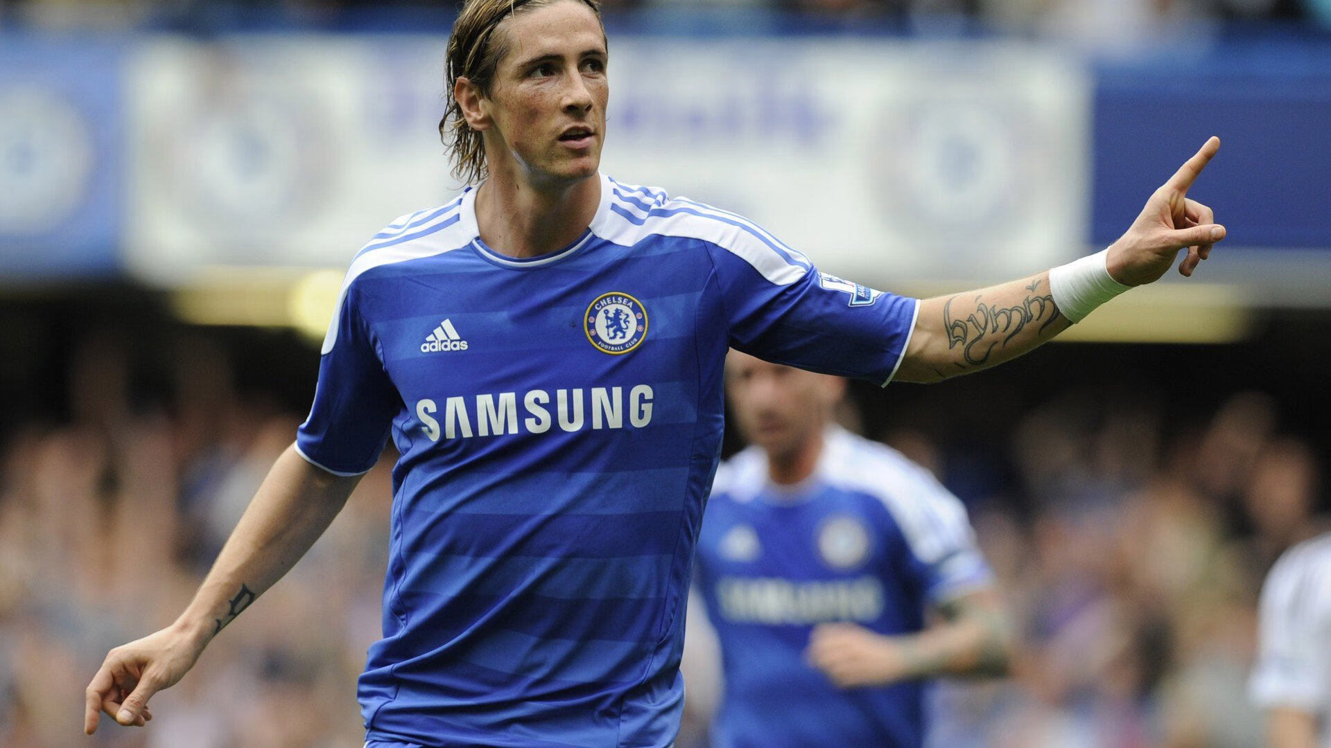 伊布传奇之夜，荷兰对阵塞维利亚的唯一性艺术